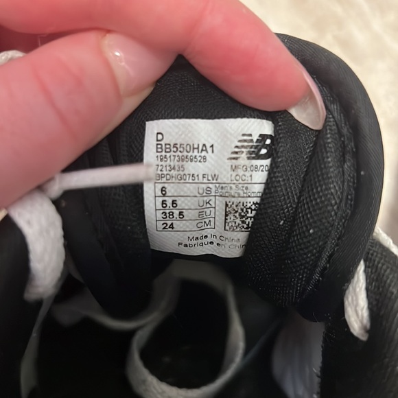 New balance 550 - Picture 3 of 9